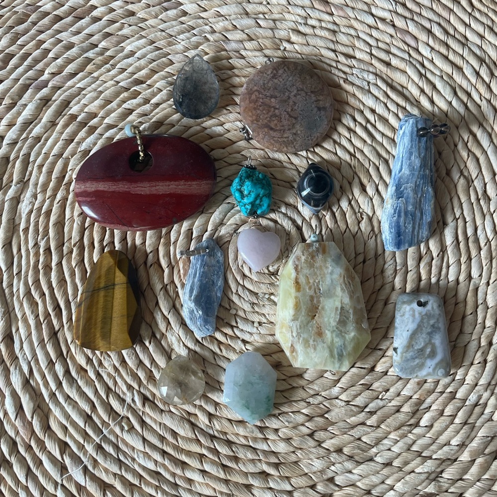 Huge pendant /stone lot both size and quantity! Jasper, Kyanite, tiger’s eye